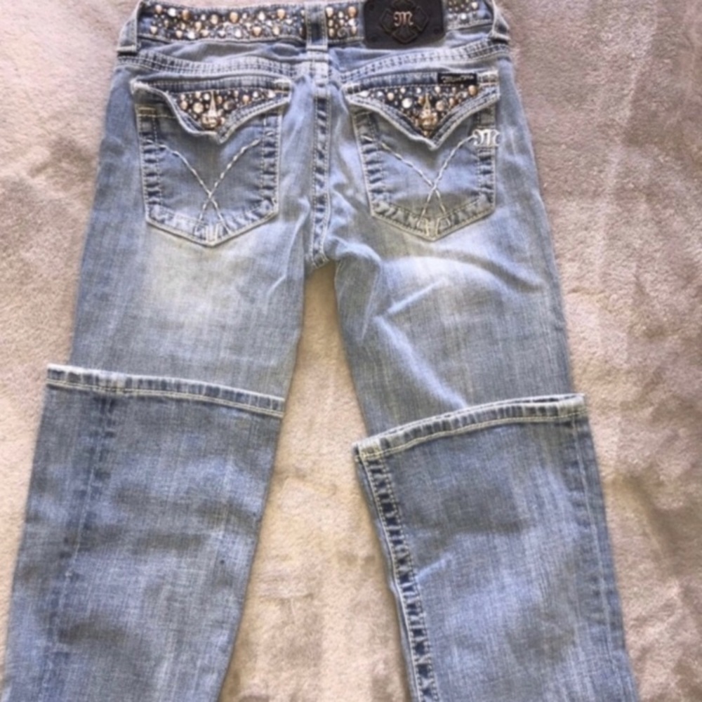 Miss Me Rhinestone Jeans - Picture 4 of 5